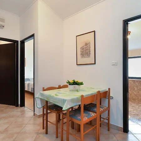 Apartamento Segio 1803 *
